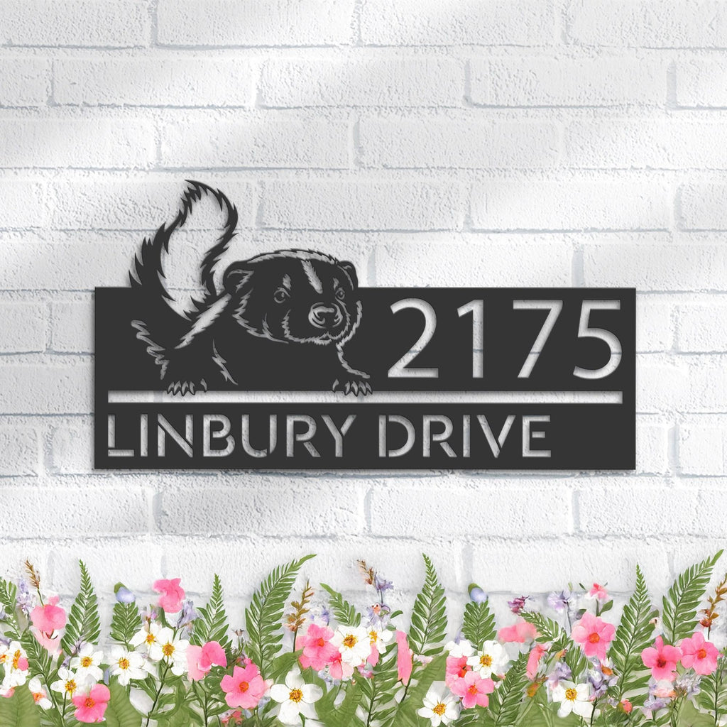 Custom Metal Peeking Skunk Wild animal wildlife Metal Address Sign, House number, Outdoor Number Signage, Yard Sign Address Plate