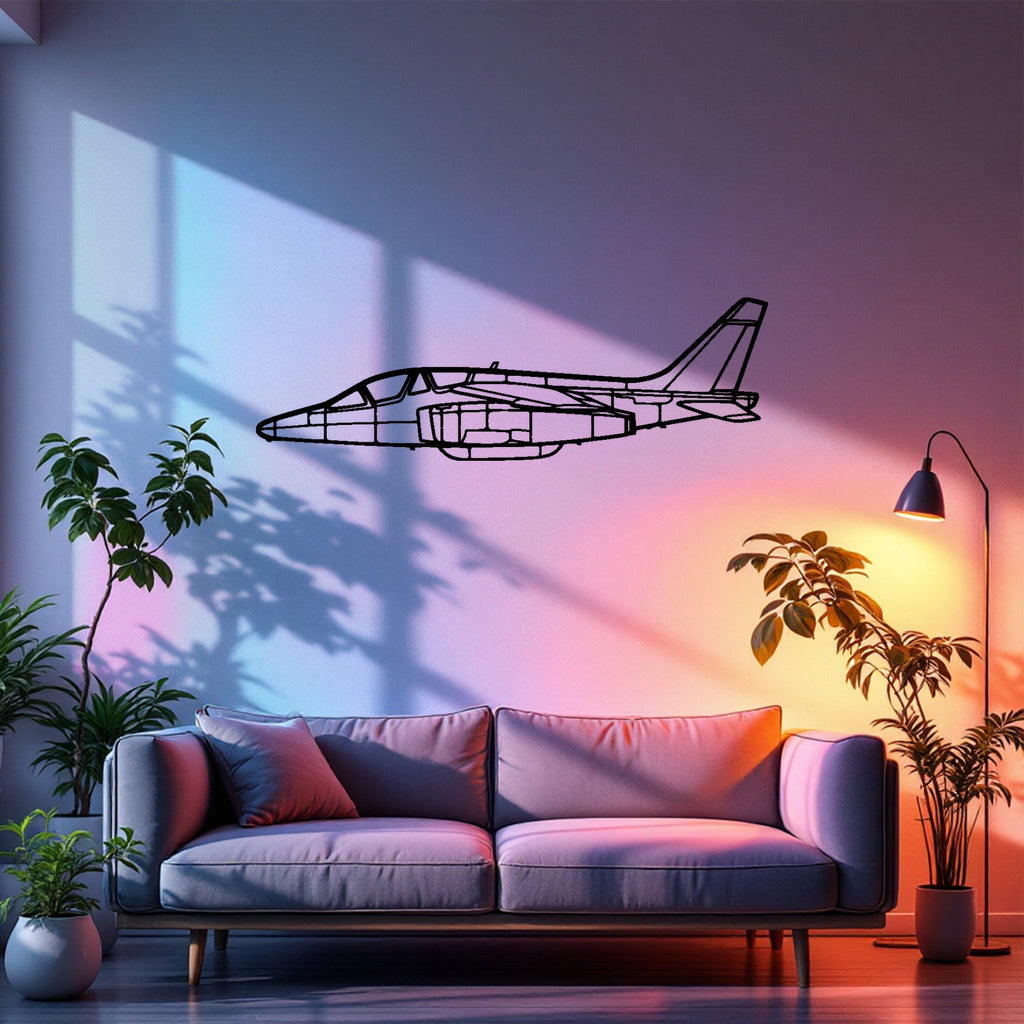 Wanddekoration aus Metall mit Silhouette eines Alpha Jet-Flugzeugs