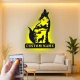 Cartel de metal personalizado de lobo aullando con luz LED Regalo para amantes de la naturaleza Decoración rústica de cabaña 3
