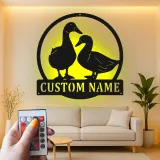Insegna in metallo LED personalizzata con coppia di anatre - Regalo per fattoria, decorazione rustica per cucina o giardino