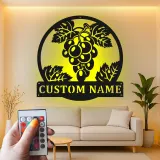 Cartel de viñedo con uvas personalizado | Decoración mural de metal con LED | Decoración para bodega y cocina | Regalo para amantes del vino