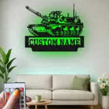 Arte in Metallo Tank Militare | Insegna LED Personalizzata con Nome per Soldato | Decorazione per Man Cave e Garage