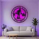 Décoration murale en métal personnalisée Ski avec rétroéclairage LED Cadeau personnalisé pour les passionnés de ski Décor de chalet ou de lodge