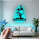 Arte mural LED de microscopio | Cartel de metal personalizado para decoración de laboratorio | Regalo científico personalizado para biólogos o clínicas