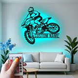 Personalisierte Metall-Wandkunst mit LED-Beleuchtung für Motocross-Fahrer – Geschenk für Dirtbike-Enthusiasten, Garage oder Spielzimmer Dekor