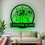 Insegna in metallo personalizzata con ragnatela | Arte murale LED personalizzata | Decorazione per man cave gotica e regalo per amanti degli aracnidi