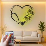 Insegna personalizzata con stetoscopio | Arte da parete in metallo LED per clinica | Regalo su misura per infermieri e medici | Targhetta floreale a cuore