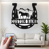 Insegna per Cavalli Personalizzata con LED | Insegna in Metallo a Forma di Ferradura | Decorazione Rustica per Ranch e Regalo Equestre