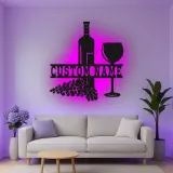 Décoration murale en métal personnalisée pour bouteille et verre de vin avec rétroéclairage LED - Cadeau personnalisé pour les amateurs de vin - Décor de cuisine ou de bar