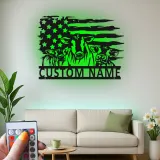 Insegna in metallo LED personalizzata con trio di mucche e bandiera americana