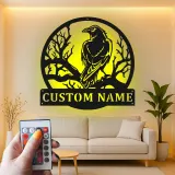 Panneau Métal Corbeau Gothique | Art Mural LED Personnalisé | Plaque de Nom sur Mesure pour Maison & Bureau | Décor Nature Sombre