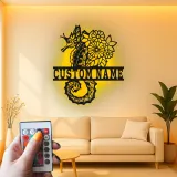 Insegna LED con cavalluccio marino | Insegna in metallo personalizzata con fiori | Decorazione nautica per casa al mare e beach house | Regalo per chi ama l'oceano
