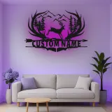 Insegna in metallo personalizzata con cervo e scena montana retroilluminata LED regalo per amanti della natura decorazione per cabin o lodge
