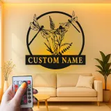 Insegna in metallo personalizzata con lucciole e fiori selvatici LED per amanti della natura, regalo per camera da letto o soggiorno