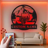 Insegna in Metallo con Seggiovia Personalizzata | Arte Murale Retroilluminata per Sciatori | Decorazione per Cabinette Montane e Regalo per Nome di Famiglia