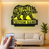 Arte mural de oso mamá | Cartel LED personalizado para cabaña de mamá | Decoración rústica de vida salvaje floral