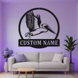 Insegna in metallo personalizzata con pellicano | Decorazione murale LED | Arredo nautico per la casa al mare | Regalo per casa sulla costa