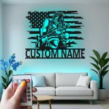 Décoration murale LED en métal pour pompier personnalisée | Plaque drapeau américain pour pièce dédiée ou bureau | Cadeau de retraite pour héros