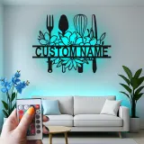 Cartel de cocina personalizado con LED | Arte mural de utensilios de metal floral personalizado | Regalo de decoración de chef para mamá | Decoración de cocina moderna de granja