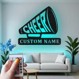 Personalisierte LED-Metall-Wandkunst mit Cheer-Megafon – Geschenk für Cheerleader, für Schlafzimmer oder Umkleideraum