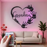 Cadeau LED personnalisé pour grand-mère | Décoration murale en métal sur mesure avec empreintes de mains des petits-enfants | Déco souvenir familiale