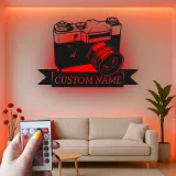 Personalisierte Vintage Kamera LED Licht Metall-Wandkunst Geschenk für Fotografen, Studio- oder Bürodekor 1