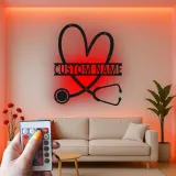 Personalisierte Stethoskop-Schild | LED Metall-Wandkunst für Arztpraxen | Individuelles Geschenk für Krankenschwestern | Klinik Wanddeko