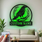 Personalisierte LED-Raben-Schild | Individuelle Gothic-Vogel-Metall-Wandkunst | Geschenk für Naturfreunde für Zuhause oder Büro