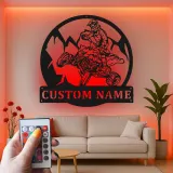 Décoration murale en métal personnalisée pour conducteur d'ATV avec rétroéclairage LED - Cadeau d'aventure pour les passionnés de tout-terrain, décoration de garage ou de man cave