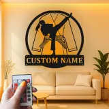 Personalisiertes LED-Metallschild für Kampfsportler – Geschenk für Karate-Enthusiasten, Dojo Wanddekoration