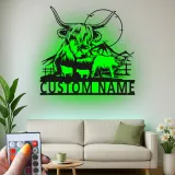 Arte mural de metal LED de vaca Highland | Cartel personalizado para rancho | Decoración rústica personalizada para amantes del ganado | Placa familiar rústica