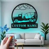 Décoration murale en métal personnalisée avec éclairage LED de camion de bétonnière - Cadeau de construction pour lui, décoration de garage ou d'atelier
