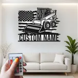 Skid Steer Loader Metalltafel | Personalisierte LED-Wandkunst | Individuelle Dekoration für Baumaschinen | Garage & Werkstatt-Schild mit USA-Flagge