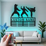 Expositor personalizado de cinturones de karate | Cartel LED personalizado de artes marciales | Decoración mural de metal para dojo | Regalo para cinturón negro
