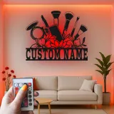 Panneau pour maquilleur personnalisé | Décoration murale en métal LED pour salon de beauté | Décor de vanité avec nom personnalisé | Panneau de logo d'entreprise MUA
