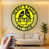 Regalo Personalizzato per il 50° Anniversario | Arte Murale in Metallo LED con Uccelli Amore | Insegna Personalizzata per Coppie per Decorazione Romantica