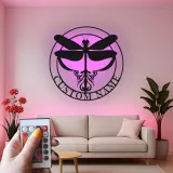 Cartel de metal personalizado con luz LED de libélula, regalo para amantes de la naturaleza, decoración para dormitorio o salón