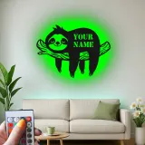 Cartel LED de nombre de perezoso personalizado | Arte mural de metal cortado con láser | Decoración personalizada para guarderías | Cartel iluminado de animal lindo para habitación infantil