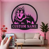 Cartel de metal personalizado con luz LED de bosque de lobos Regalo personalizado para amantes de la naturaleza Decoración rústica de cabaña