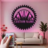 Décoration murale en métal personnalisée avec rétroéclairage LED en forme de lame de scie - Cadeau unique pour bricoleur, décoration de garage et d'atelier