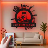 Insegna in metallo personalizzata Faro | Arte murale nautica LED | Decorazione per casa al mare personalizzata | Regalo per marinai e accento per casa costiera
