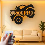Insegna LED Monster Truck Personalizzata | Arte in Metallo Personalizzata | Decorazione Stanza dei Ragazzi e Regalo Fuoristrada | Targa Illuminata