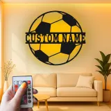Personalisiertes Fußball-Metallschild | LED-beleuchtete Wandkunst | Individuelle Namensdekoration für Spieler, Trainer oder Mannschaftsraum