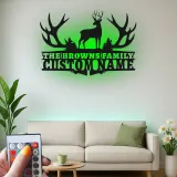 Insegna in metallo LED a forma di corna di cervo personalizzata - Regalo per nome di famiglia per decorazione rustica di cabin