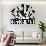 Panneau pour maquilleur personnalisé | Décoration murale en métal LED pour salon de beauté | Décor de vanité avec nom personnalisé | Panneau de logo d'entreprise MUA