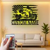 Panneau LED personnalisé pour trike | Plaque de nom de motard avec drapeau américain | Décoration murale en métal pour garage | Cadeau pour homme cave