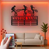 Personalisiertes BMX Radfahrer LED-beleuchtetes Metallschild Geschenk für BMX-Enthusiasten Spielzimmer oder Schlafzimmer Dekor