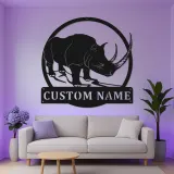 Arte Murale in Metallo LED con Rinoceronte Personalizzato | Insegna Safari con Nome per Soggiorno | Decorazione Faunistica Retroilluminata per Ufficio e Amanti degli Animali