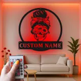 Cartel LED de Mujer Calavera Personalizado | Decoración Mural de Metal Gótica Personalizada | Decoración Retro con Nombre para Ella