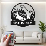 Insegna in metallo LED personalizzata Pelican | Decorazione per casa al mare costiera | Arte murale con silhouette di uccello illuminata | Regalo personalizzato per marina